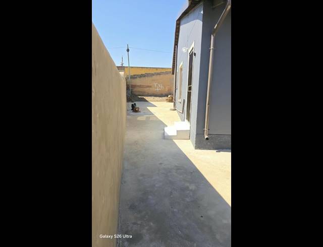 3 BEDROOM HOUSE FOR SALE IN MAOKENG